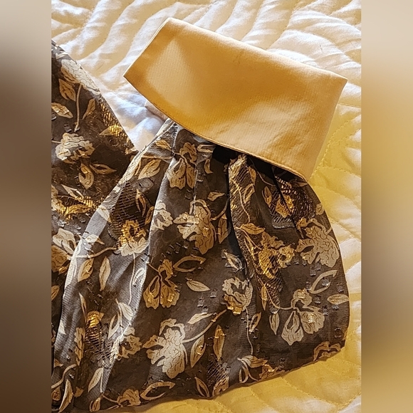 Anthropologie En Saison Wrap Blouse Brown Floral Jacquard Puff Sleeve Tie L NWT - Picture 14 of 16